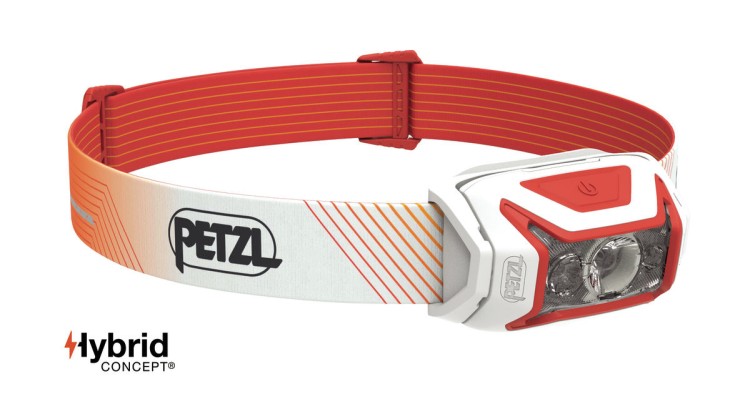 Čeona lampa PETZL  ACTIK® CORE NEW